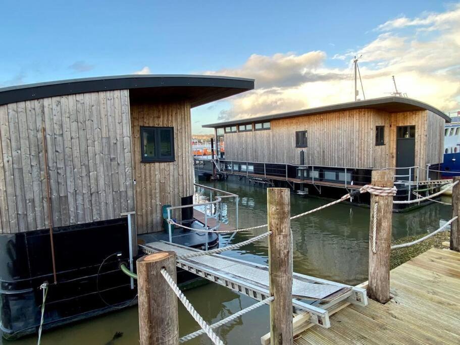 Houseboat Eleuthera Бембридж Экстерьер фото